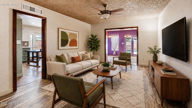 1025 E Cheryl Drive, Phoenix, AZ 85020