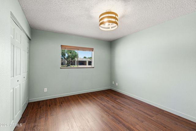 1025 E Cheryl Drive, Phoenix, AZ 85020