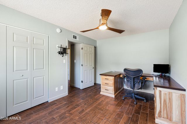 1025 E Cheryl Drive, Phoenix, AZ 85020
