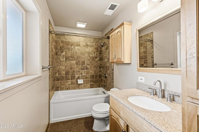 1025 E Cheryl Drive, Phoenix, AZ 85020