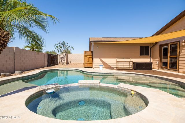 1025 E Cheryl Drive, Phoenix, AZ 85020