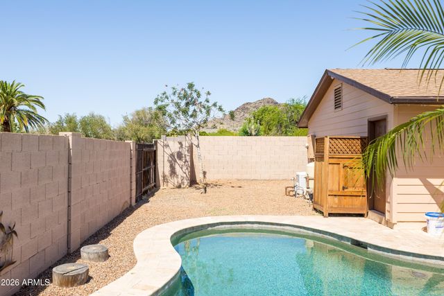1025 E Cheryl Drive, Phoenix, AZ 85020