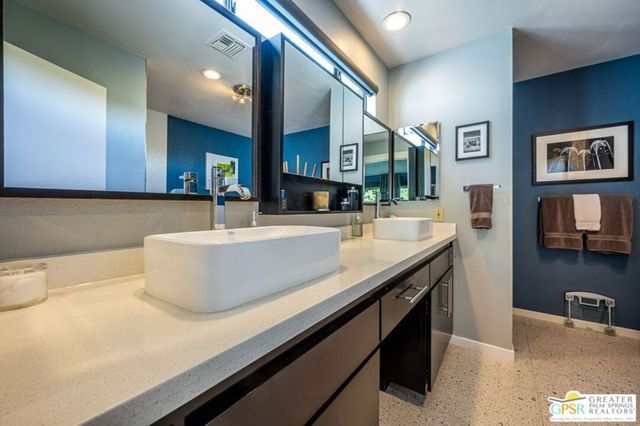 3200 E Sonora Road, Palm Springs, CA 92264