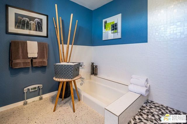 3200 E Sonora Road, Palm Springs, CA 92264