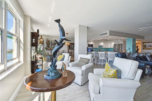 5200 BRITTANY DRIVE S 1502, St Petersburg, FL 33715