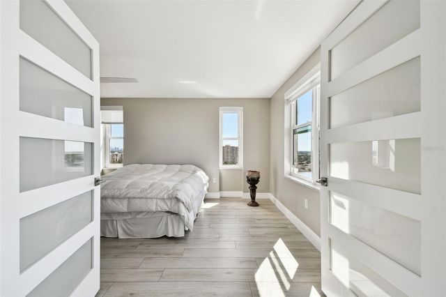 5200 BRITTANY DRIVE S 1502, St Petersburg, FL 33715