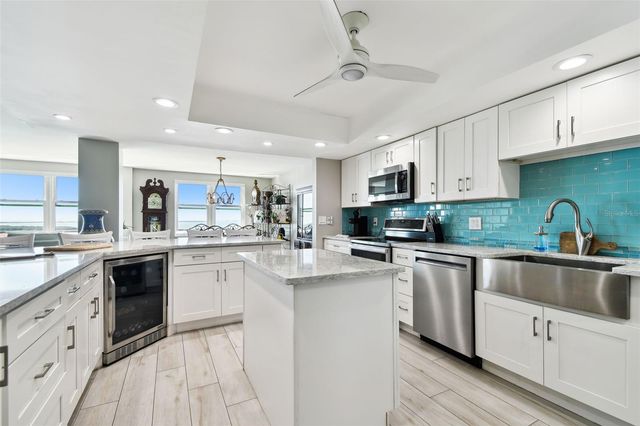 5200 BRITTANY DRIVE S 1502, St Petersburg, FL 33715