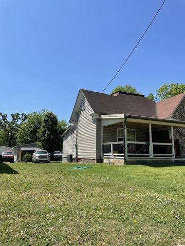 1510 E 16th Street, Chattanooga, TN 37404