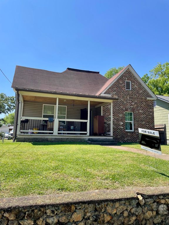 1510 E 16th Street, Chattanooga, TN 37404