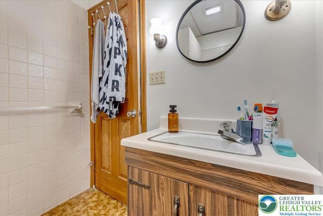 141 Church Hill Road, Mahoning Twp, PA 18235