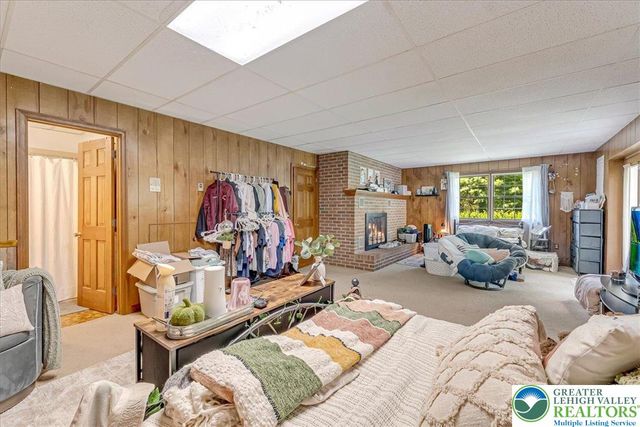 141 Church Hill Road, Mahoning Twp, PA 18235