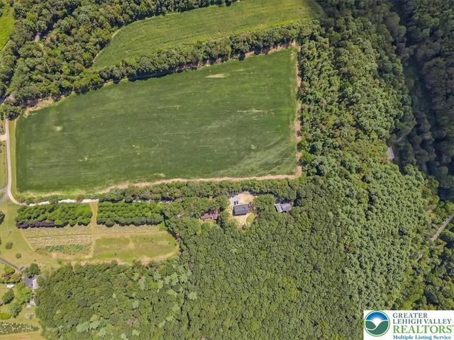 141 Church Hill Road, Mahoning Twp, PA 18235