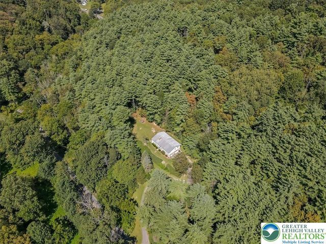 141 Church Hill Road, Mahoning Twp, PA 18235
