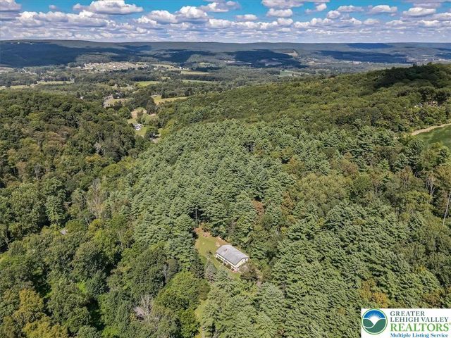 141 Church Hill Road, Mahoning Twp, PA 18235