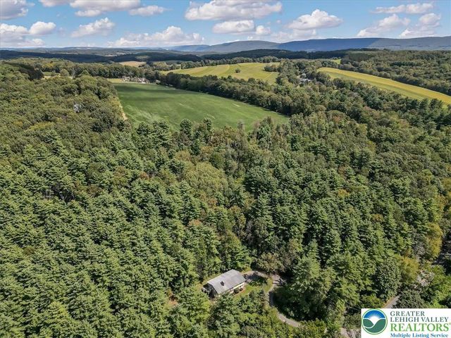 141 Church Hill Road, Mahoning Twp, PA 18235