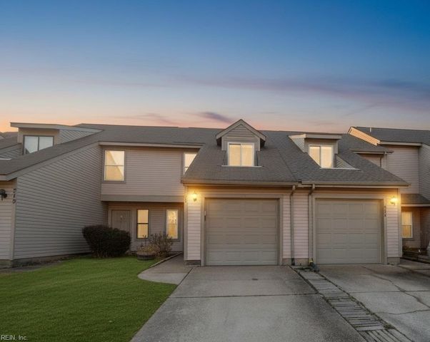 313 Woods Edge CT, Virginia Beach, VA 23462