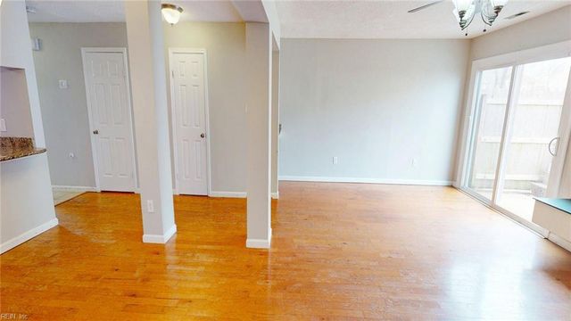 313 Woods Edge CT, Virginia Beach, VA 23462