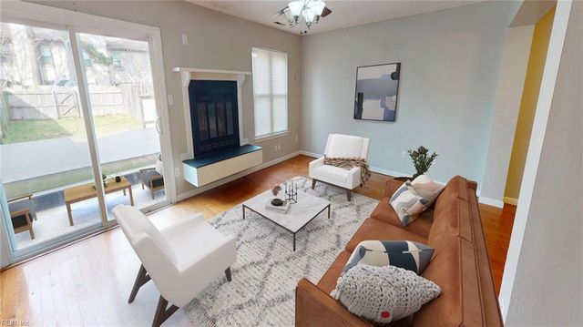 313 Woods Edge CT, Virginia Beach, VA 23462