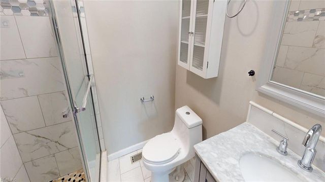 313 Woods Edge CT, Virginia Beach, VA 23462