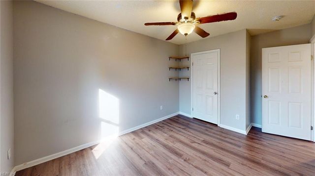 313 Woods Edge CT, Virginia Beach, VA 23462