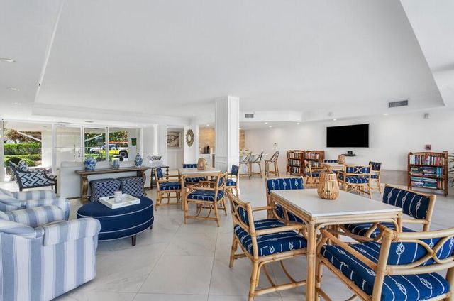 5400 N Ocean Drive 7b, Singer Island, FL 33404