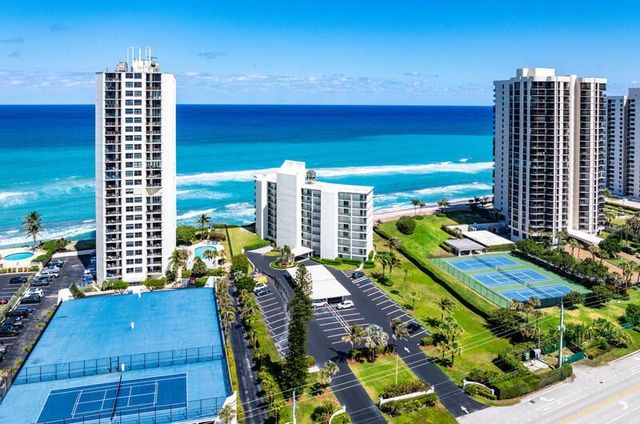 5400 N Ocean Drive 7b, Singer Island, FL 33404