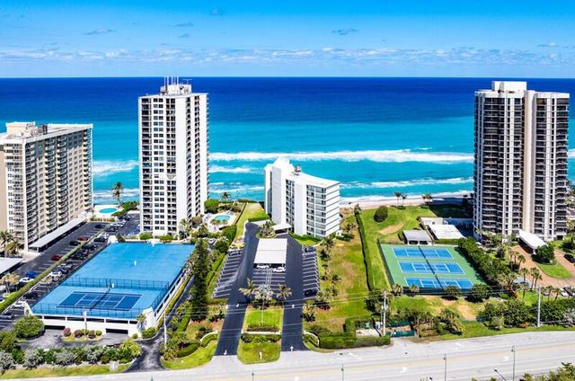 5400 N Ocean Drive 7b, Singer Island, FL 33404