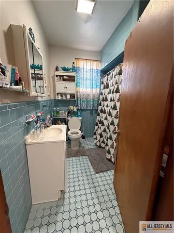 350 Summit Avenue, Perth Amboy, NJ 08861