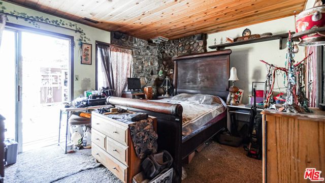 813 E Mountain View Boulevard, Other - See Remarks, CA 92314