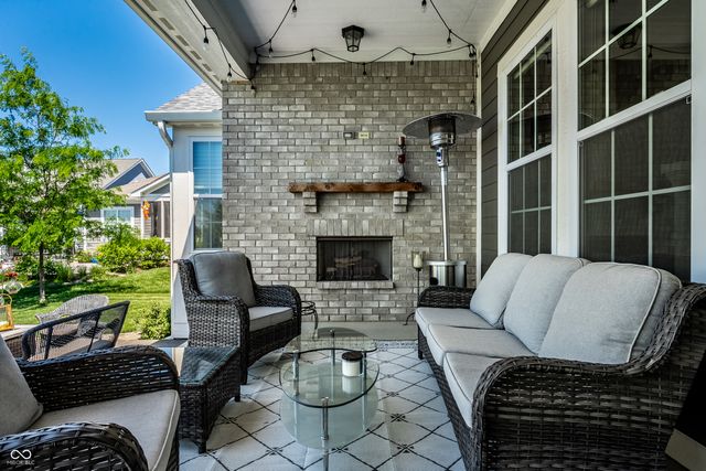 15196 Larchwood Drive, Westfield, IN 46074