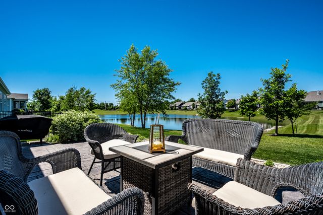 15196 Larchwood Drive, Westfield, IN 46074