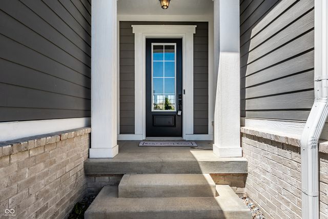 15196 Larchwood Drive, Westfield, IN 46074