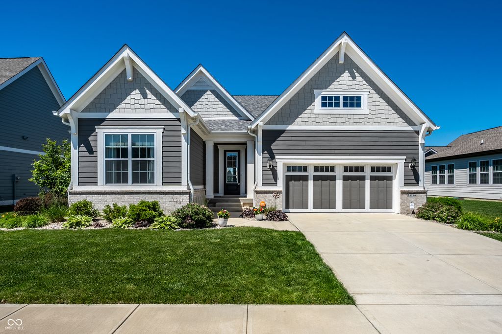15196 Larchwood Drive, Westfield, IN 46074