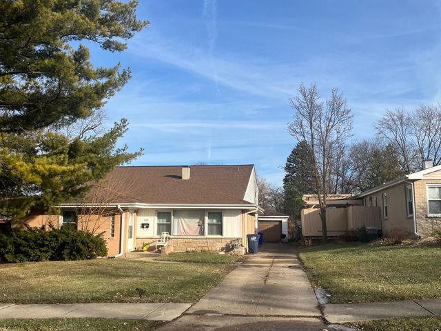 107 N Pierce Avenue, Wheaton, IL 60187