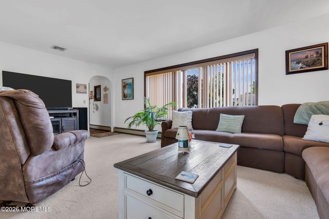 3239 Meadow Street, Toms River, NJ 08753