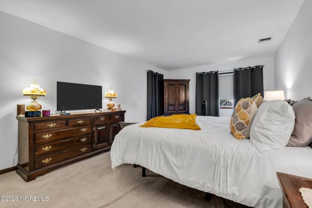 3239 Meadow Street, Toms River, NJ 08753