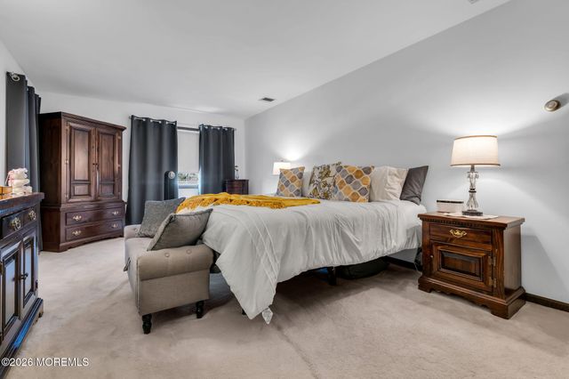 3239 Meadow Street, Toms River, NJ 08753