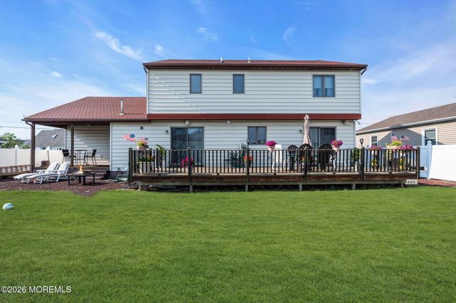 3239 Meadow Street, Toms River, NJ 08753