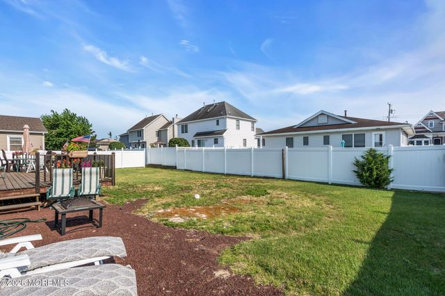 3239 Meadow Street, Toms River, NJ 08753