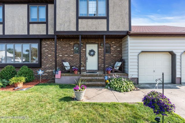 3239 Meadow Street, Toms River, NJ 08753