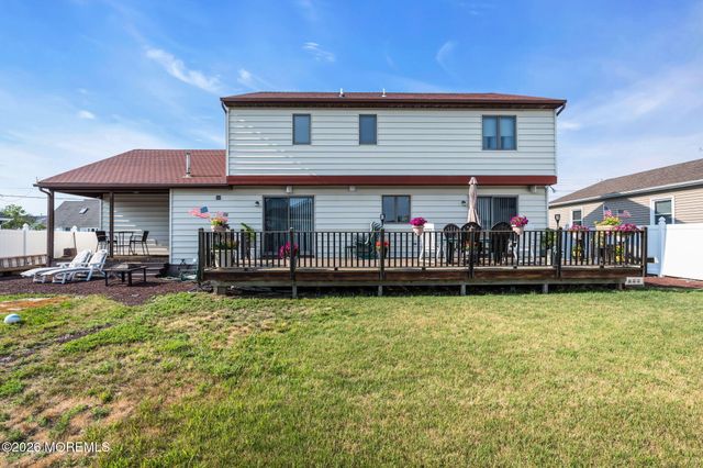 3239 Meadow Street, Toms River, NJ 08753