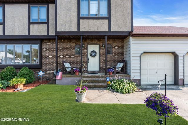 3239 Meadow Street, Toms River, NJ 08753