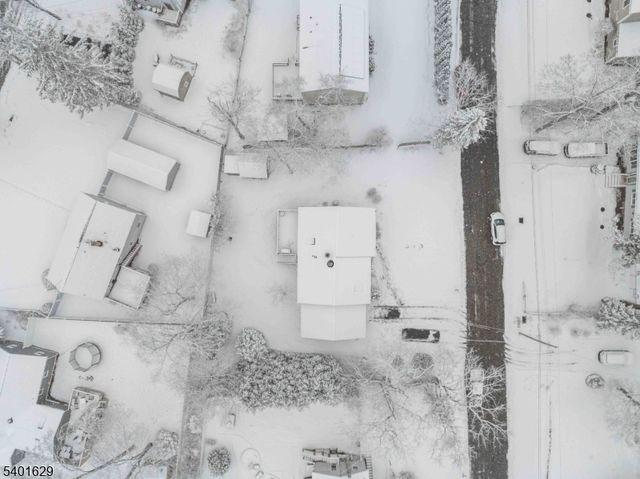 23 Hancock Dr, West Milford Twp., NJ 07480