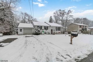 23 Hancock Dr, West Milford Twp., NJ 07480