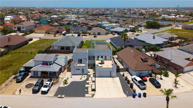 15130 Reales Dr, Corpus Christi, TX 78418