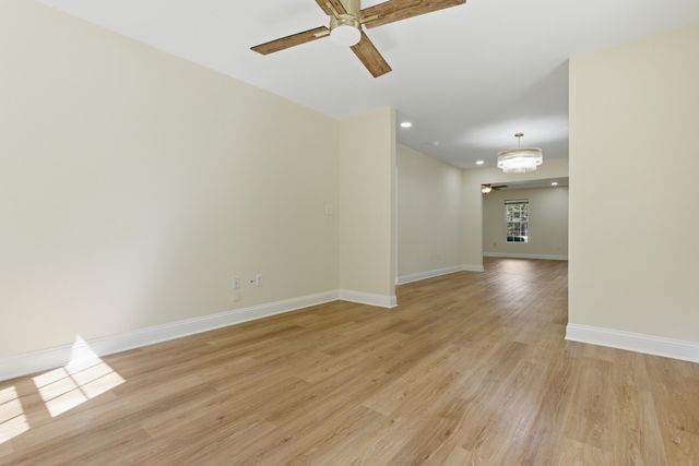 956 Saint Matthews Road, Saint Matthews, SC 29135