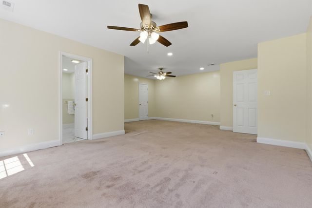 956 Saint Matthews Road, Saint Matthews, SC 29135