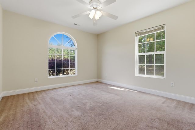 956 Saint Matthews Road, Saint Matthews, SC 29135