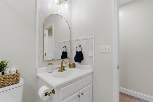 956 Saint Matthews Road, Saint Matthews, SC 29135
