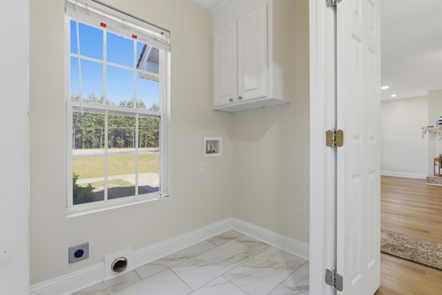 956 Saint Matthews Road, Saint Matthews, SC 29135